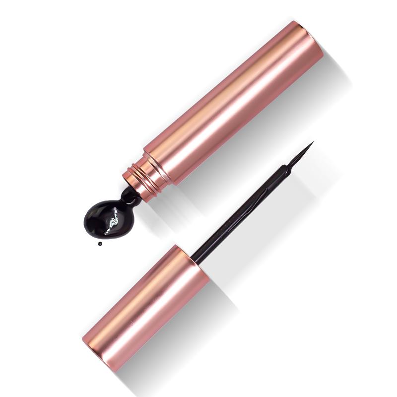 MAGNETIC EYELINER